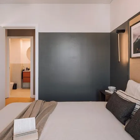 Ricaud - 1 Bedroom And Pool In Avenidas Novas ליסבון