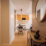 Ricaud - 1 Bedroom And Pool In Avenidas Novas リスボン